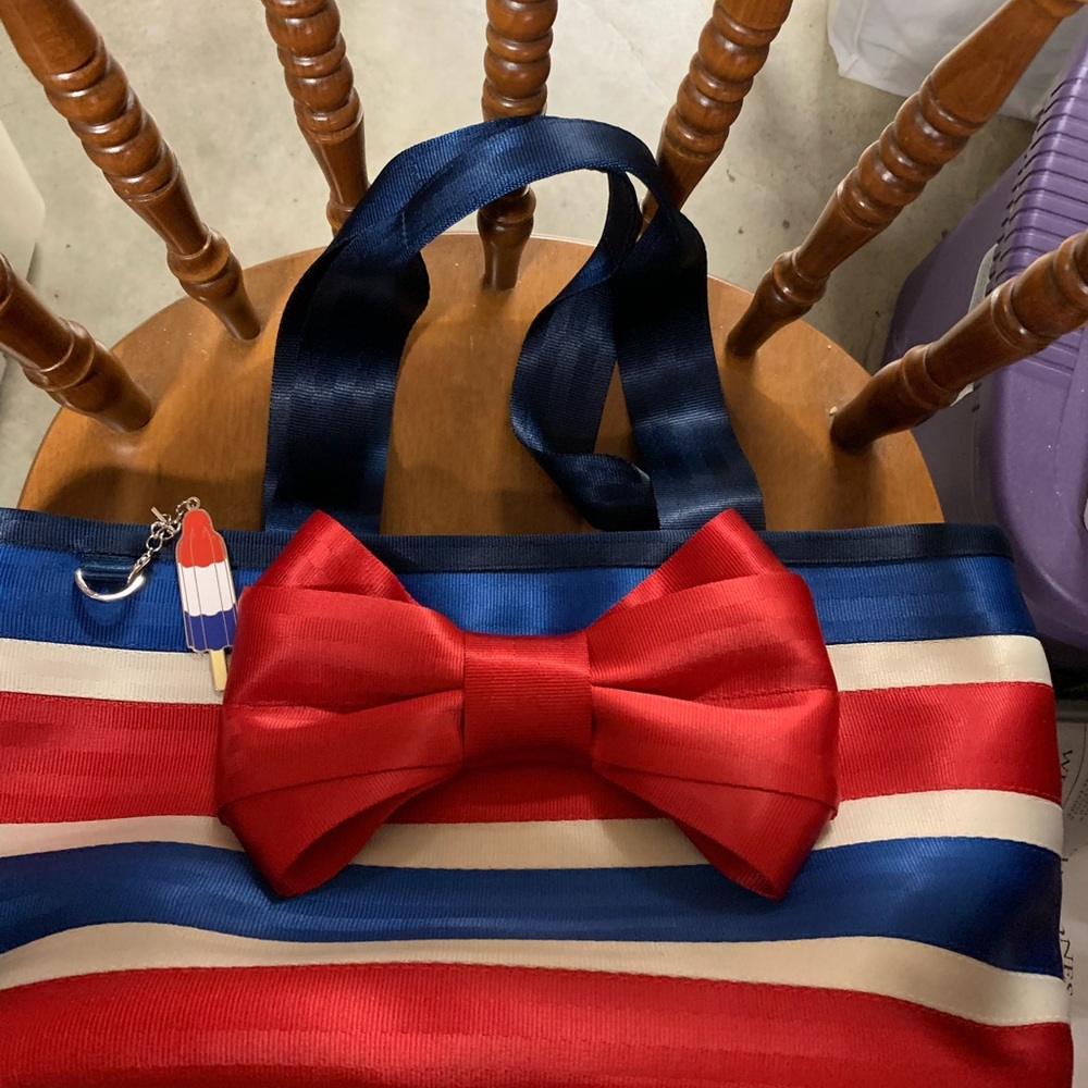 Harvey seatbelt purse  red white and blue